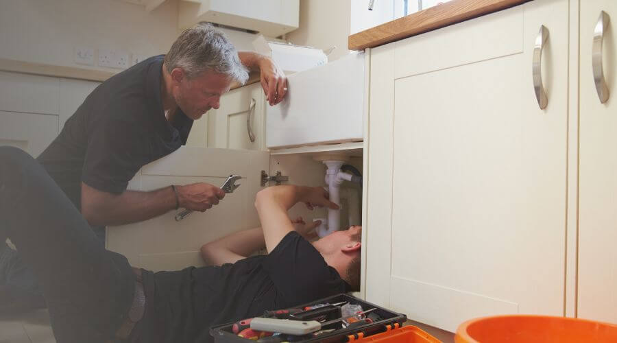 Professional Water Damage Mitigation services in Kewaskum, WI